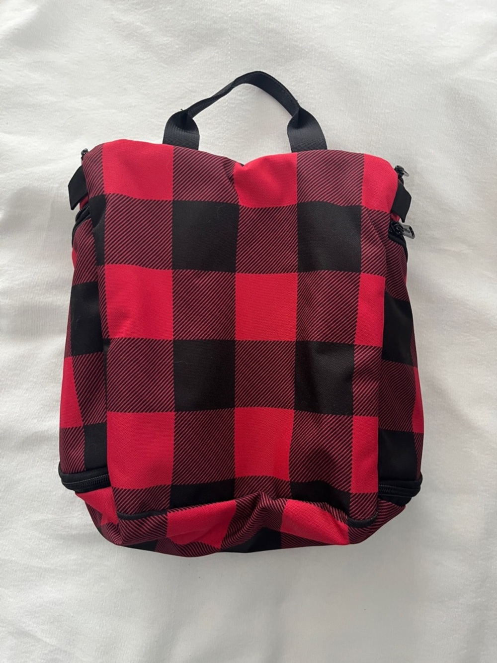 L.L. Bean Red and Black Buffalo Check Hanging Toiletry Kit - Picture 7 of 8